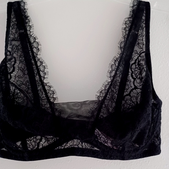 Victoria's Secret Dream Angels Unlined Plunge Bra, size 32DD - Picture 2 of 13